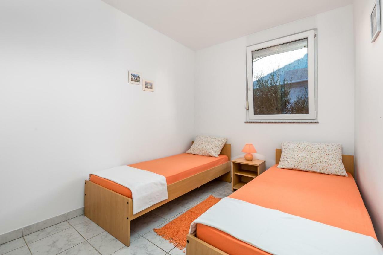Modra Kuca Apartment Mandre Ngoại thất bức ảnh